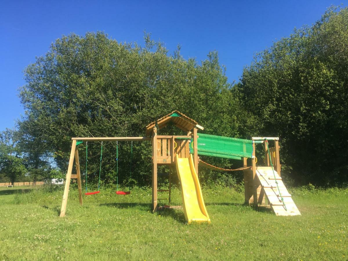 Fonclaire Holidays Mortemart Zewnętrze zdjęcie